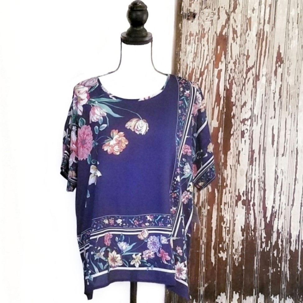 Liz Claiborne Secret Garden Floral Tunic Top Navy Size M